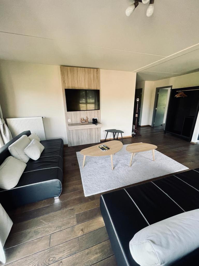 Hotel La Merveilleuse By Infiniti Hotel